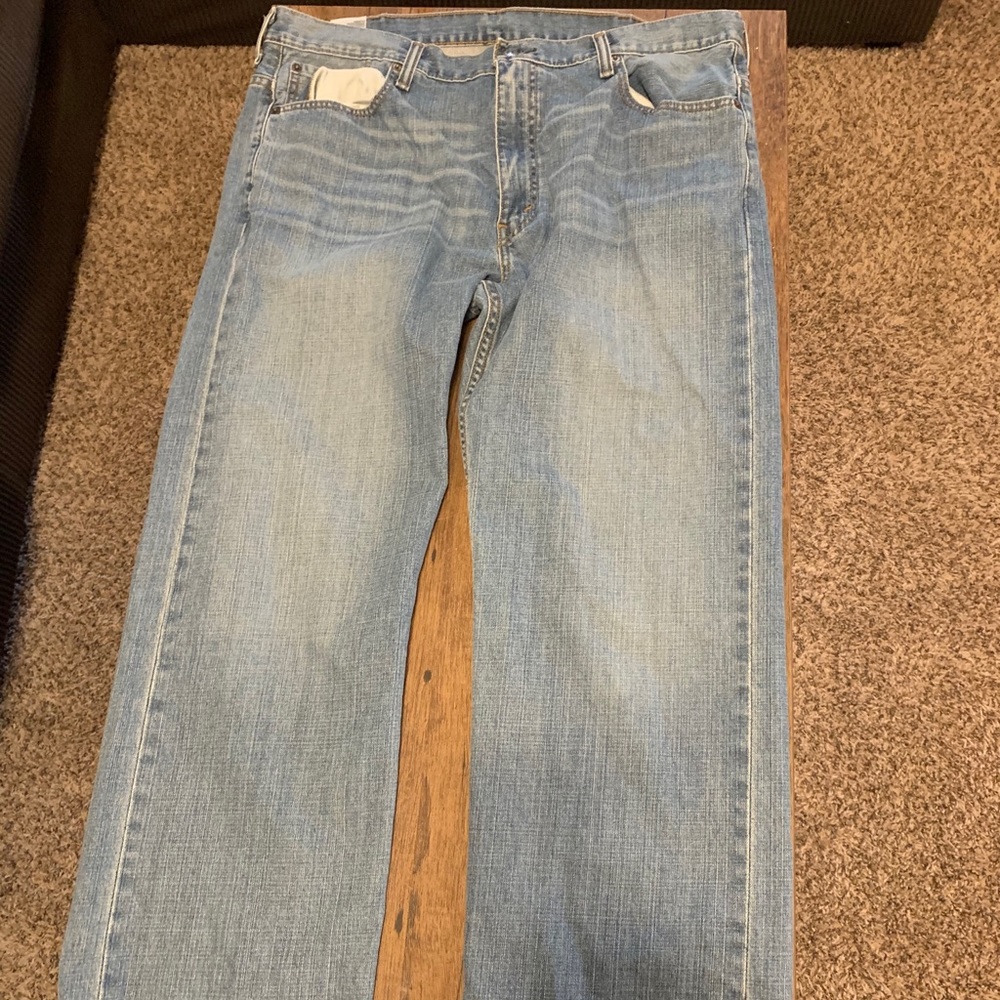 Men’s Levi Strauss jeans. 38x32